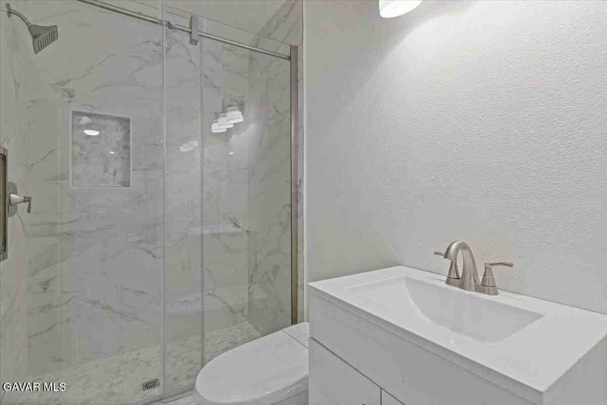 4706 Spice St #2 - Photo 3 of 14