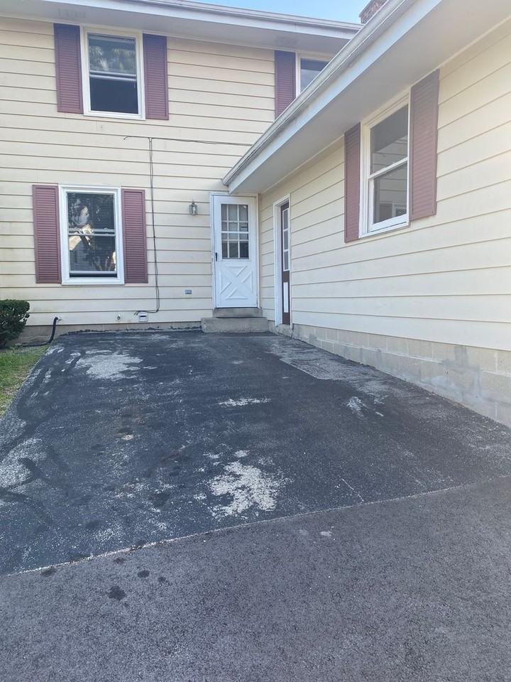 The Brookfield Hills Townhomes - Photo 2 of 29