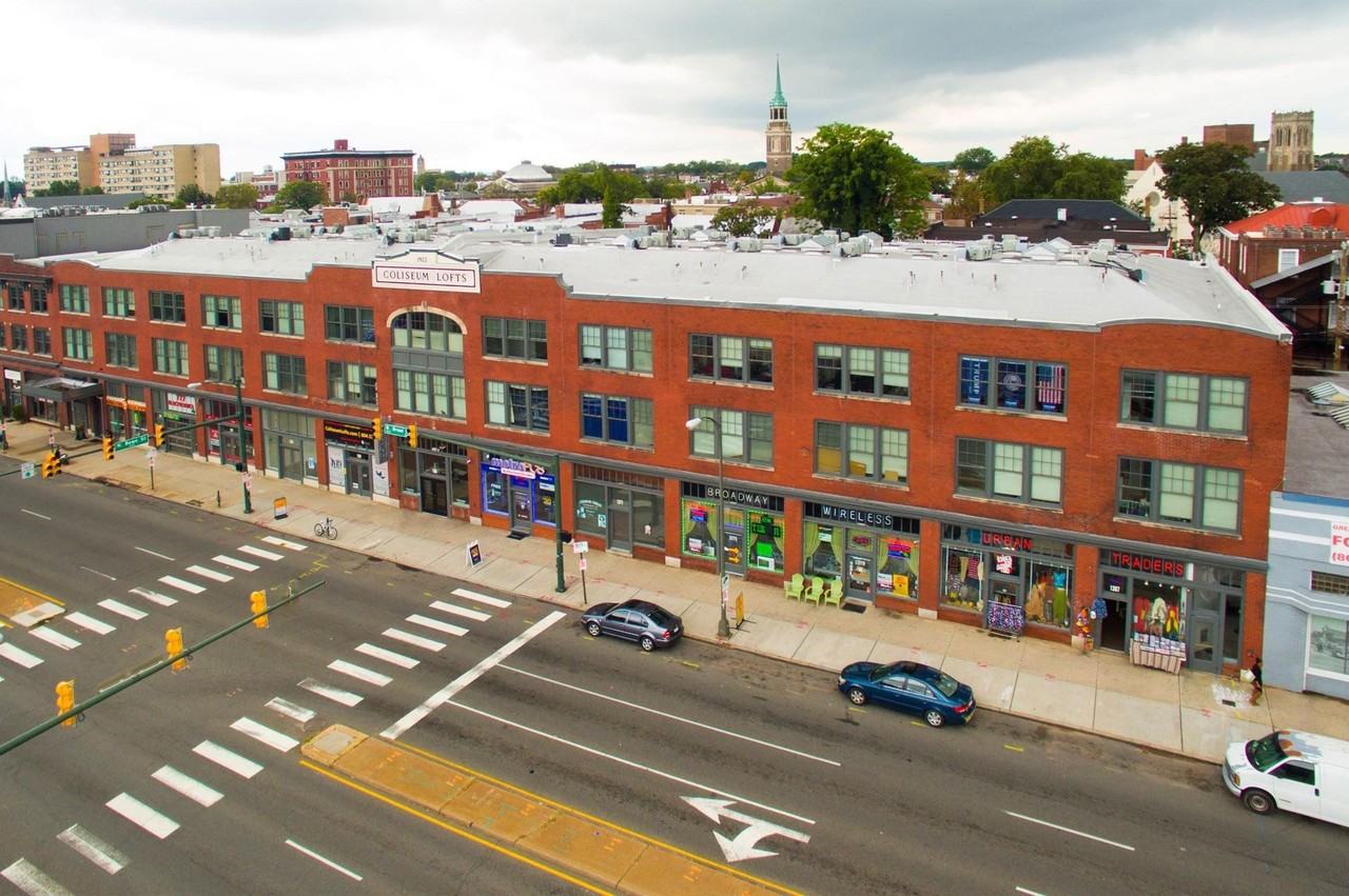 Coliseum Lofts - Photo 2 of 28