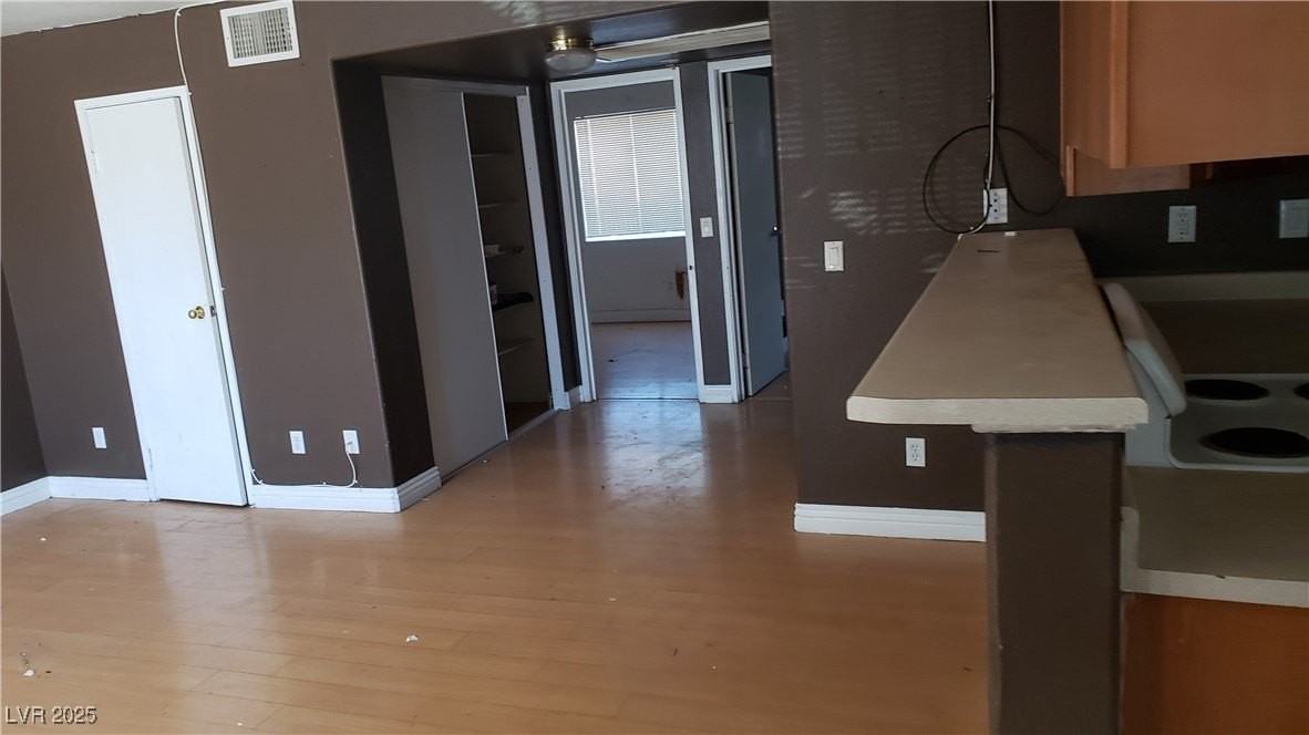 5165 Glendale Ave #B - Photo 6 of 19