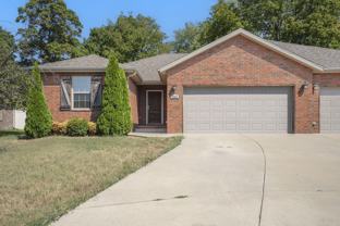 2303 W Bridlewood Trl - Photo 1 of 1