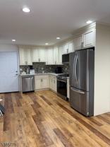 593 New York Ave #2 - Photo 1 of 1