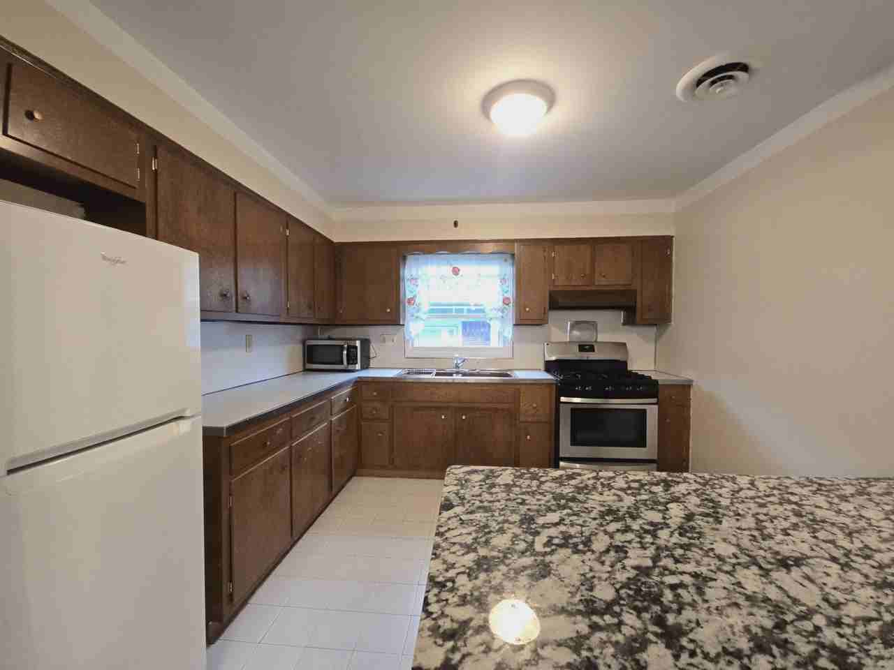 1000 Avenue C #2 - Photo 6 of 19