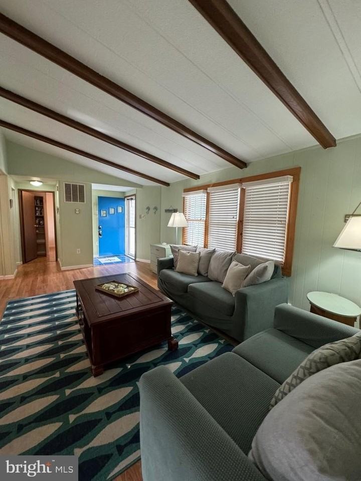 14002 Sand Dune Road - Photo 5 of 30