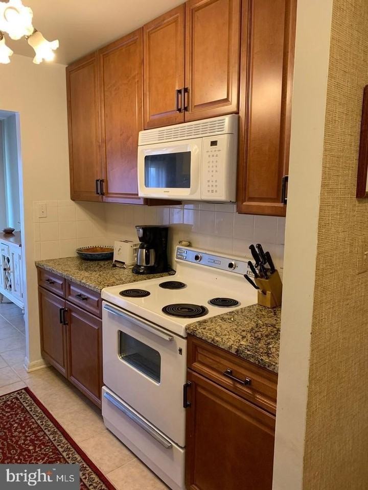 13908 N Ocean Rd - Photo 3 of 14