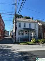 621 Center St - Photo 1 of 1