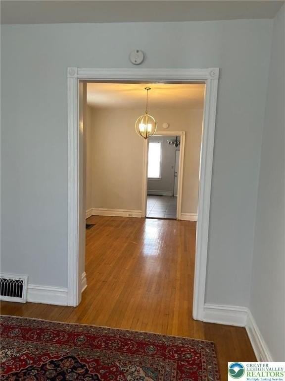 621 Center Street - Photo 3 of 11