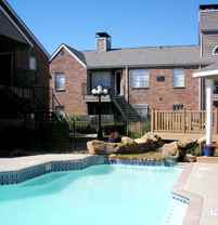 920 Lawrence Street - Photo 1 of 1