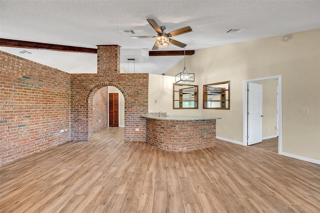 1785 Lisa Ln #1785 - Photo 3 of 17