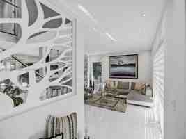 featured image of 1273 Ne 92nd St