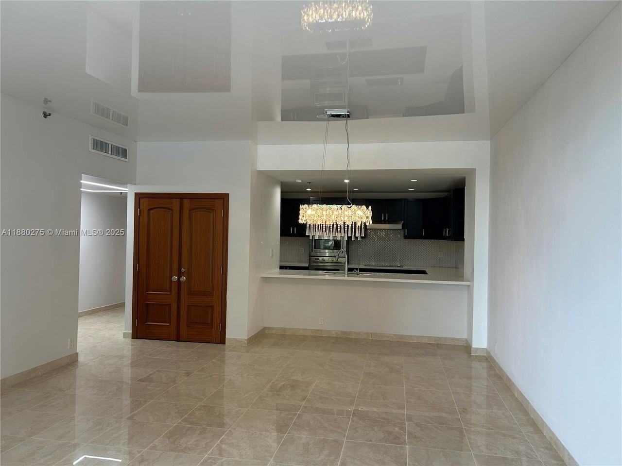 251 Crandon Blvd #424 - Photo 7 of 23