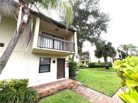 721 Se 1st Way #B18 - Photo 1 of 1