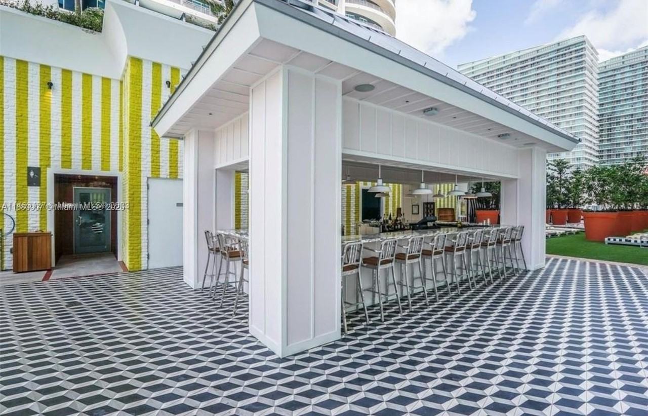 1300 South Miami Avenue #3108 - Photo 3 of 21