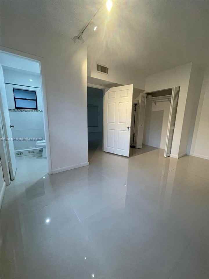 2718 S University Dr #17C - Photo 7 of 26