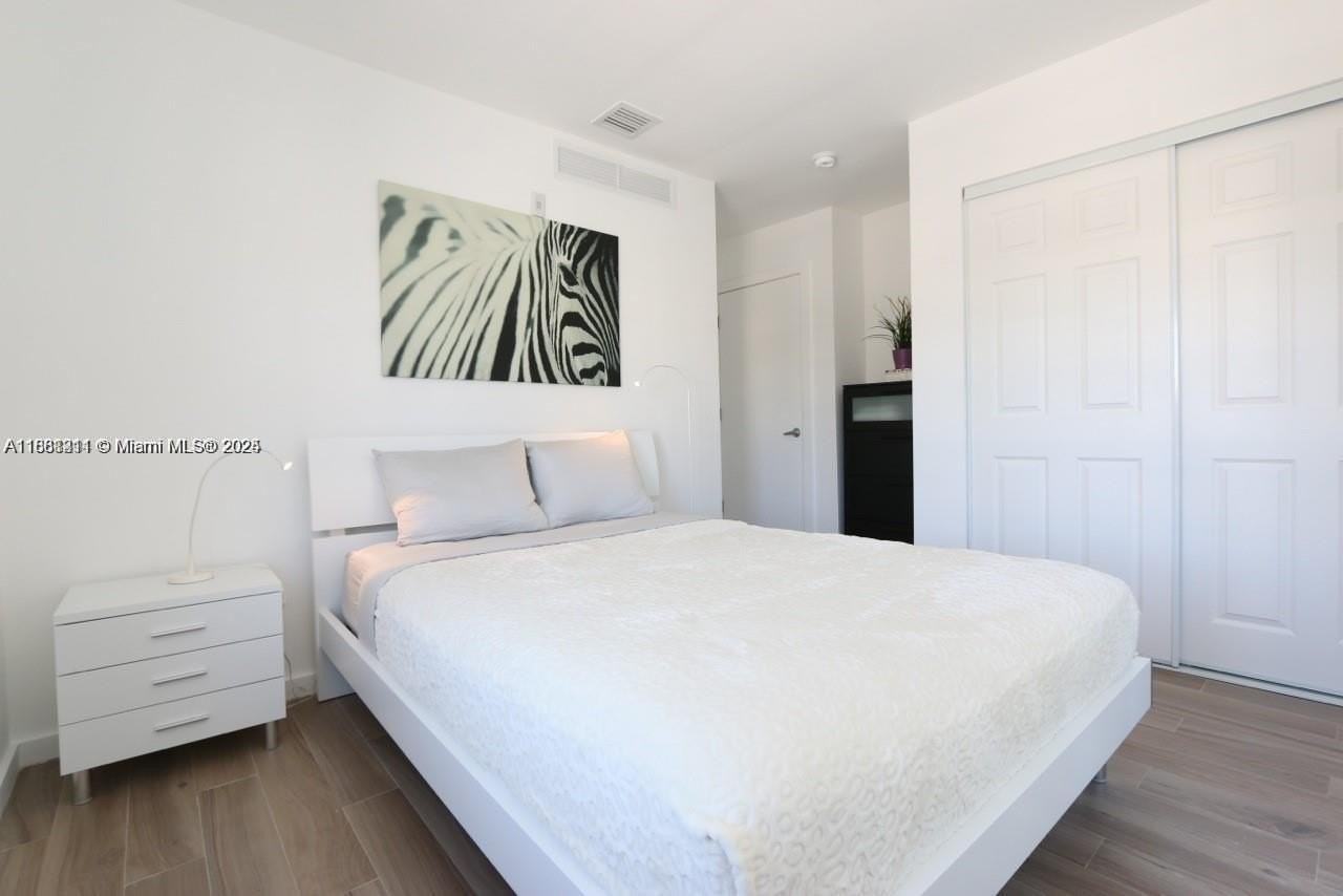 1450 Meridian Ave #206 - Photo 7 of 14