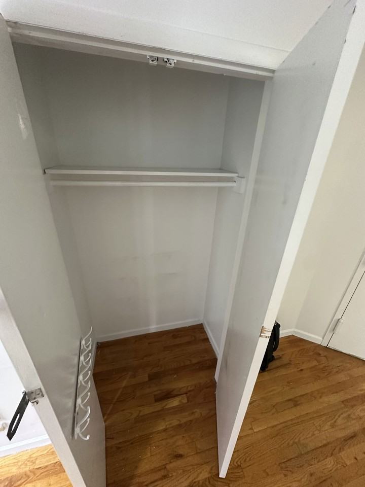 Orchard St #3C - Photo 7 of 8