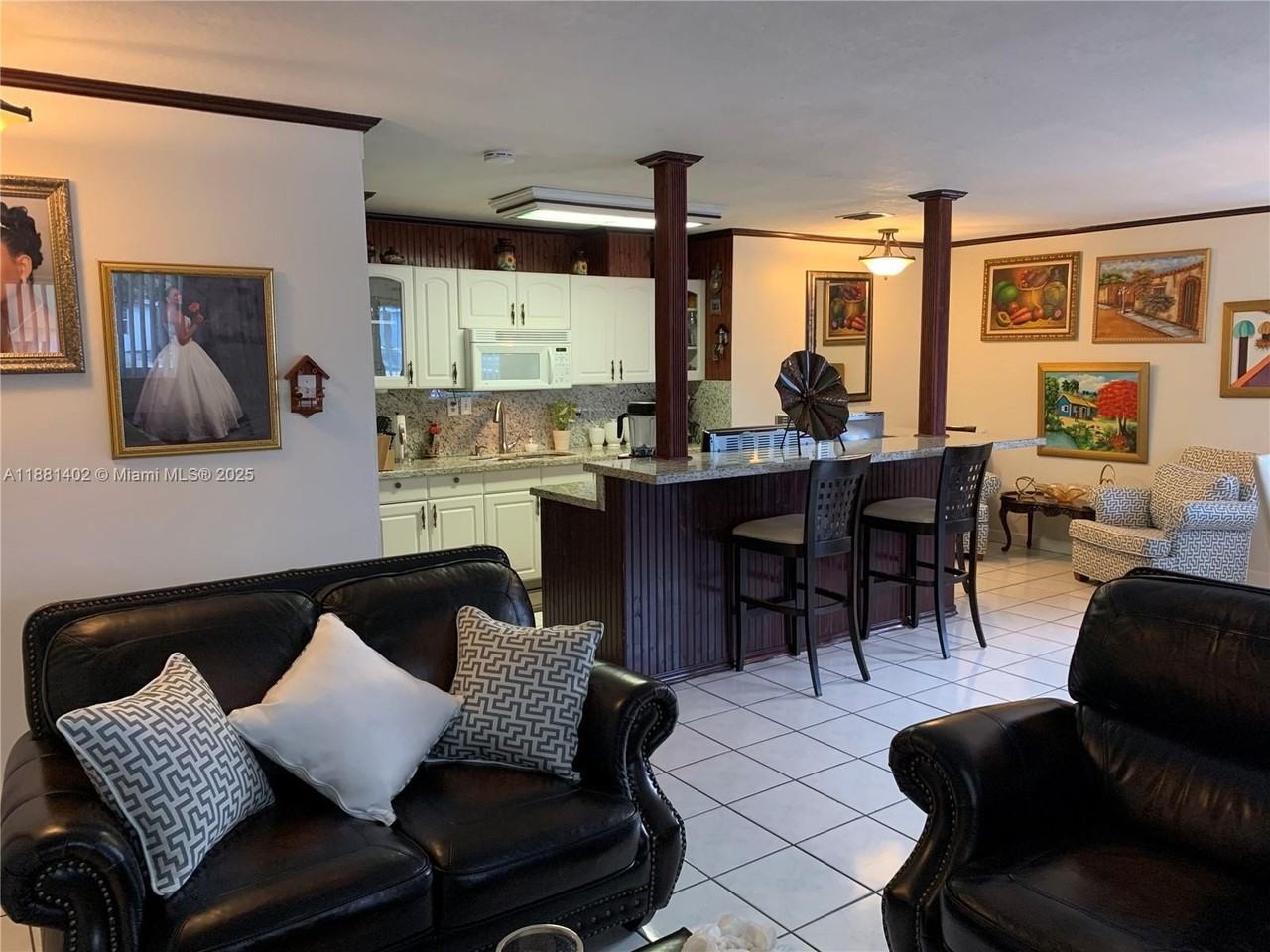 6180 Sw 42nd Ct - Photo 4 of 25