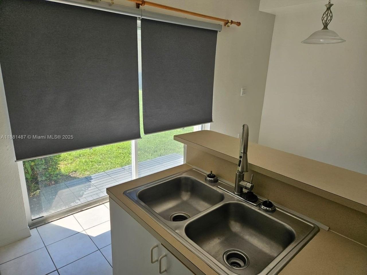 8846 W Flagler St #2 - Photo 4 of 19