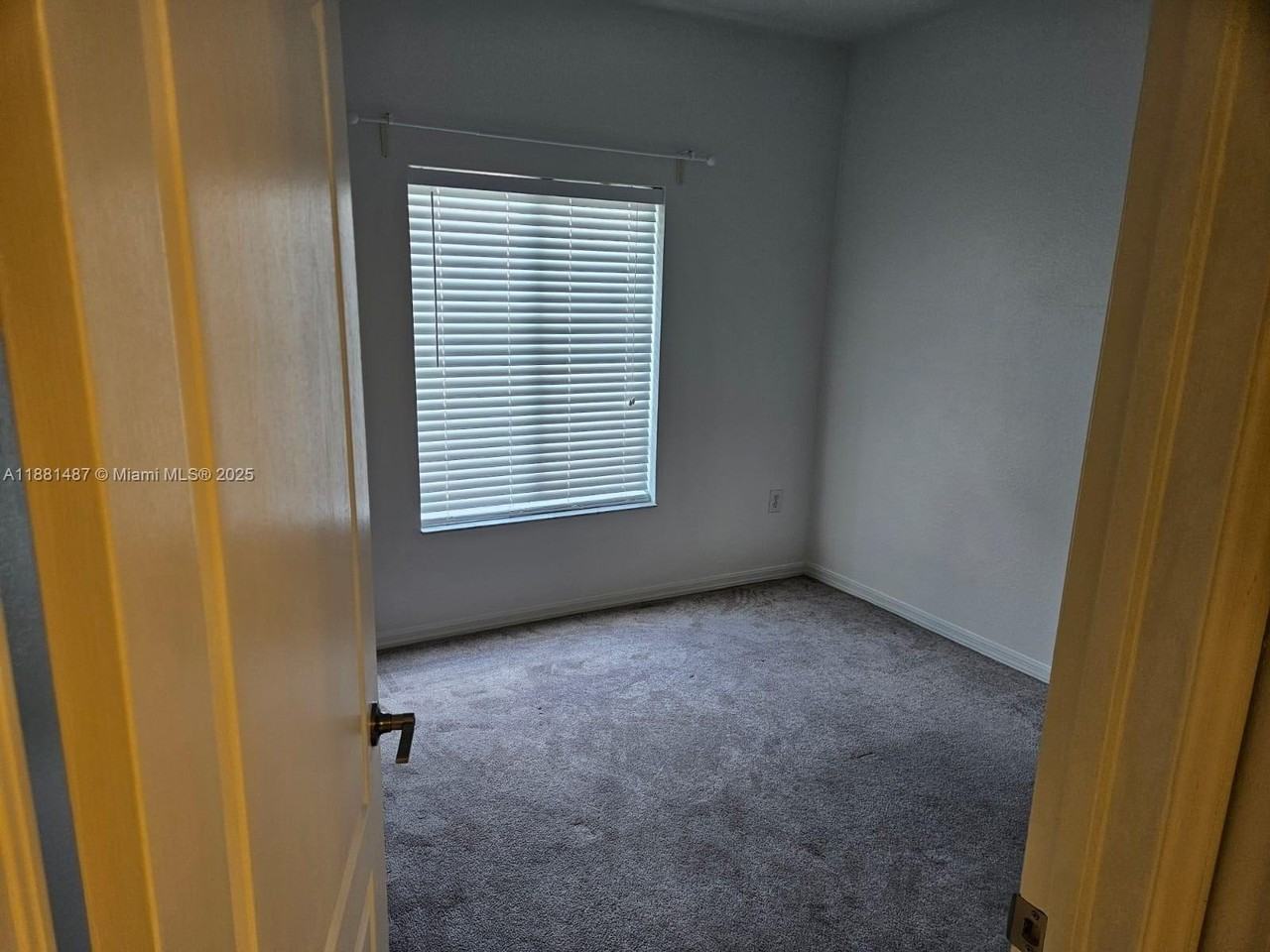 8846 W Flagler St #2 - Photo 5 of 19