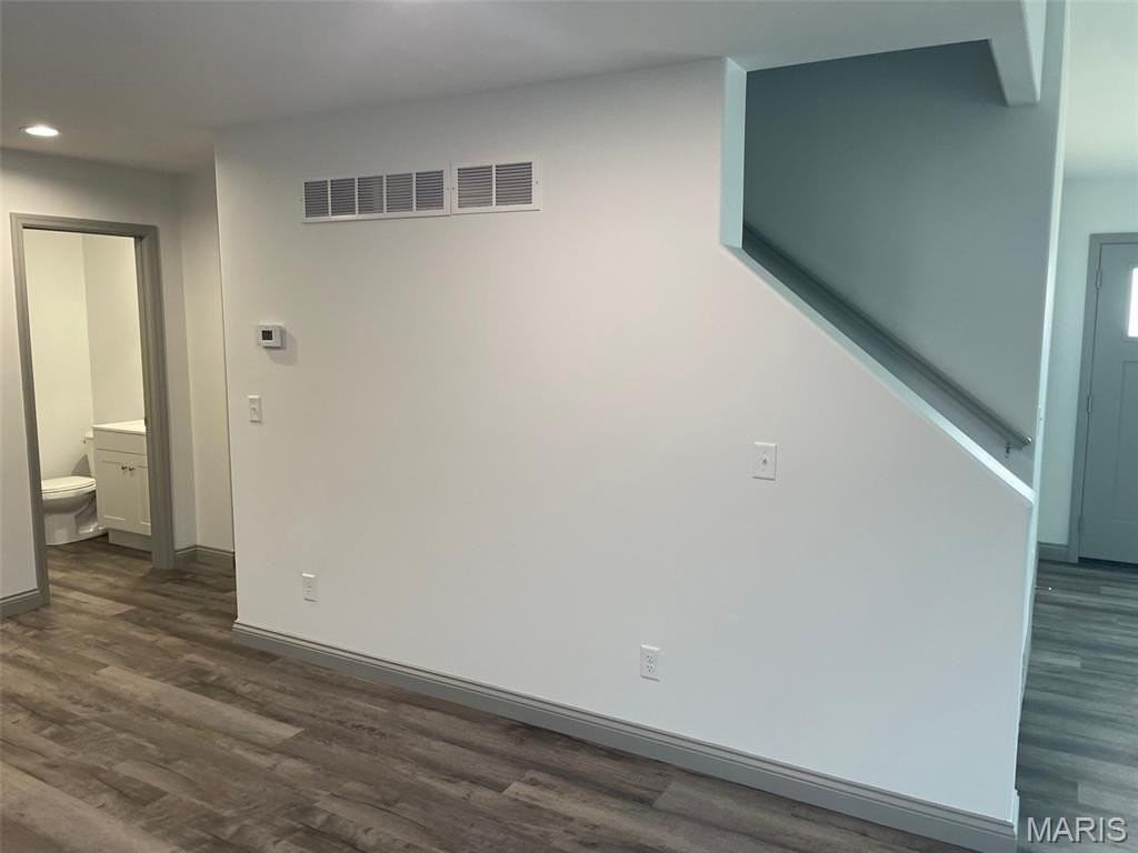 28553 Shallow Water Rd - Photo 5 of 18