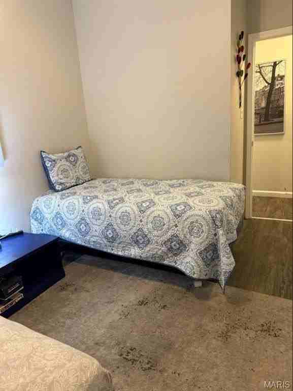 3854 Folsom Ave #2F - Photo 3 of 9