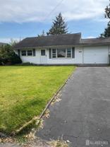 8 Rosewood Rd - Photo 1 of 1