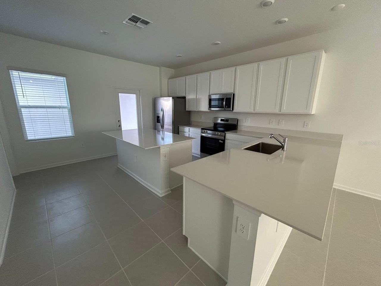 5840 Meditation Dr - Photo 4 of 19