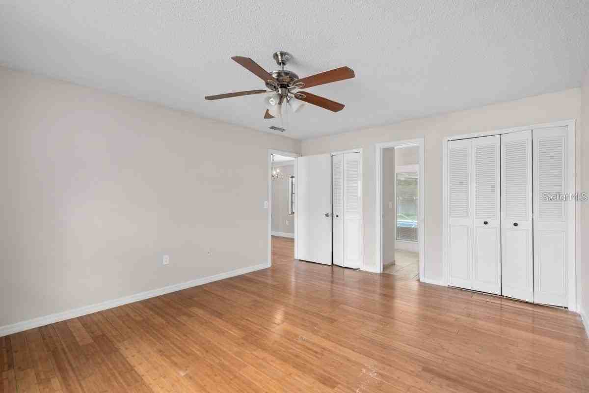 6928 Sugarbush Dr - Photo 7 of 24