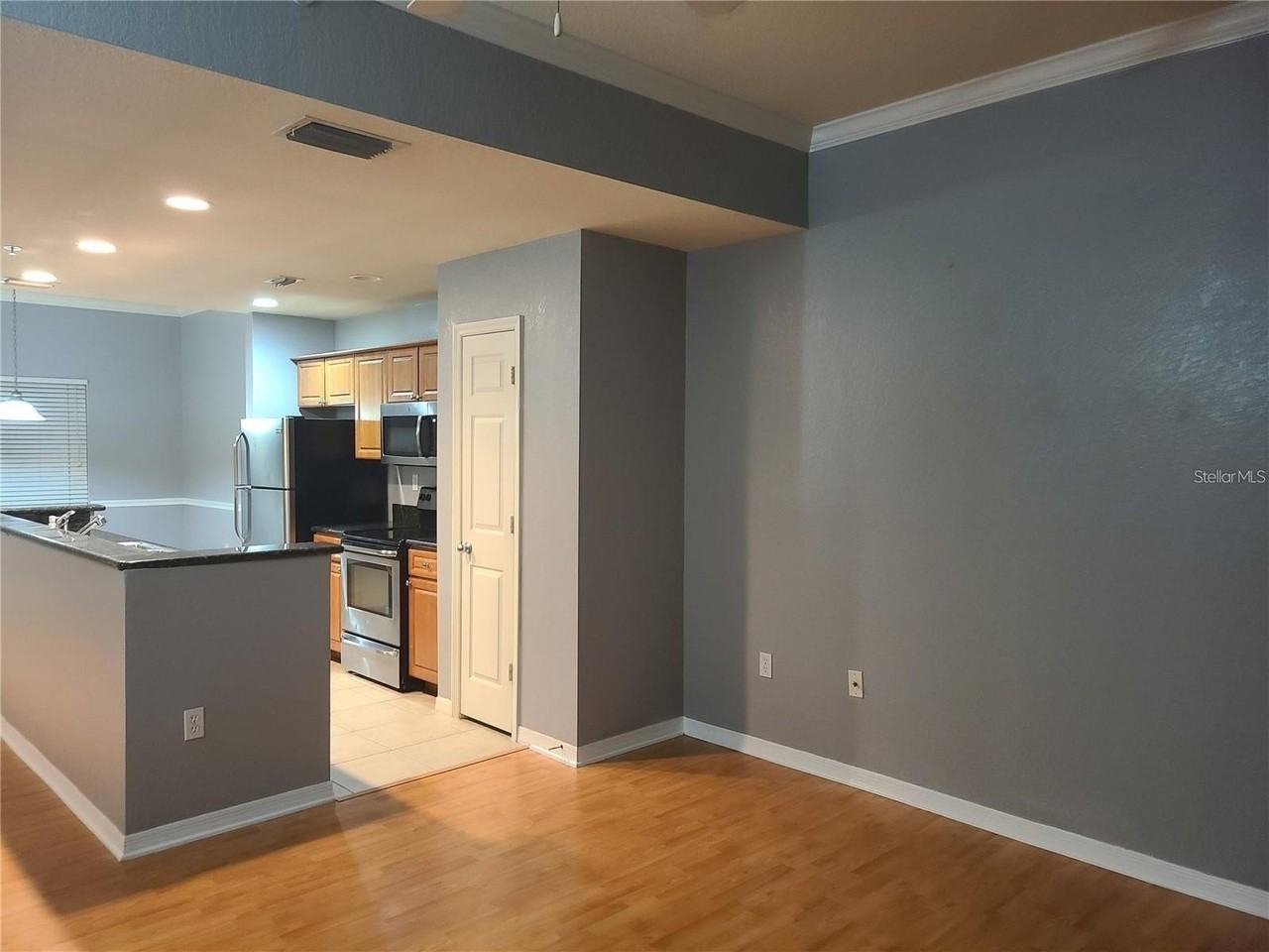 5220 Hampton Beach Place #5220 - Photo 7 of 10