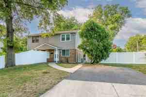 featured image of 72 Tudor Ln