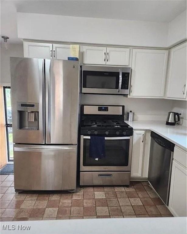 16805 Scottsdale Boulevard - Photo 3 of 8