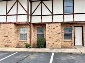 1231 Dallas Dr - Photo 1 of 1