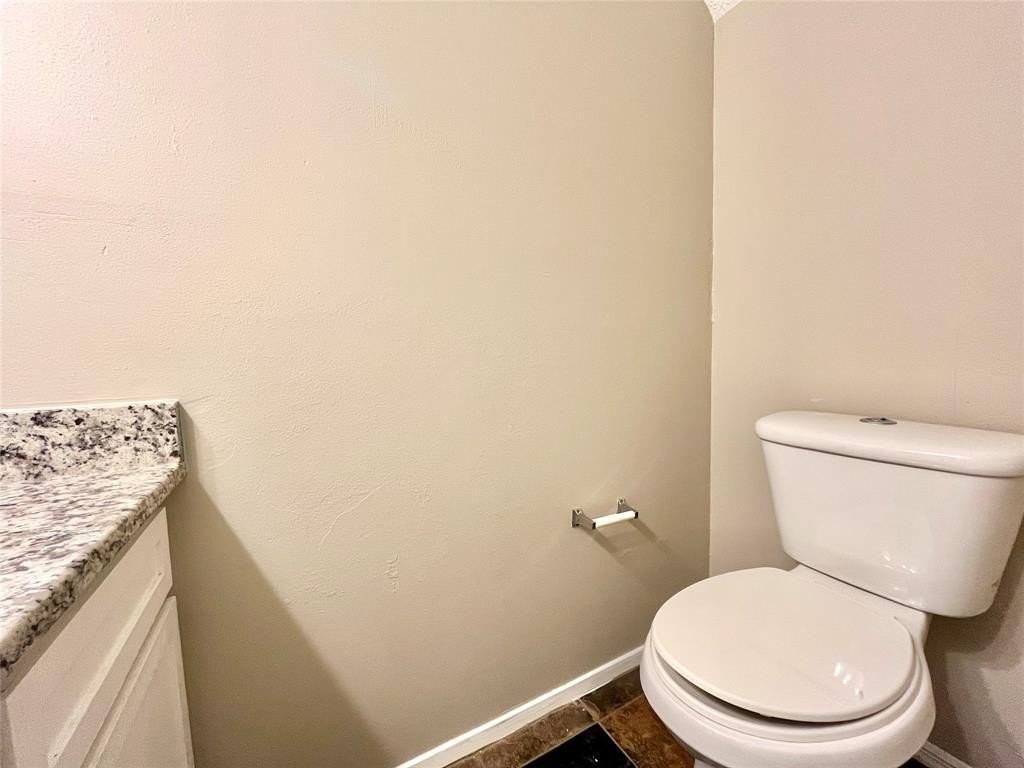 1231 Dallas Dr - Photo 5 of 21