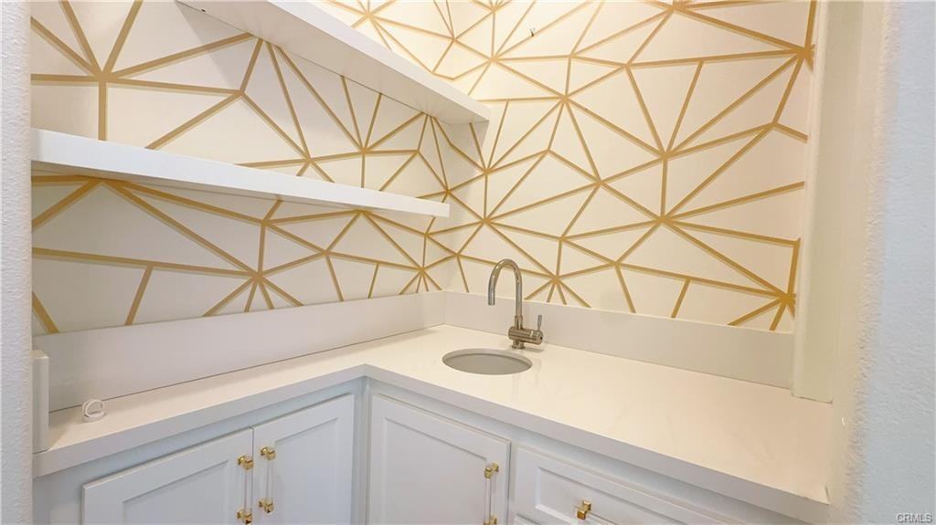 17 Pebble Bch - Photo 3 of 8