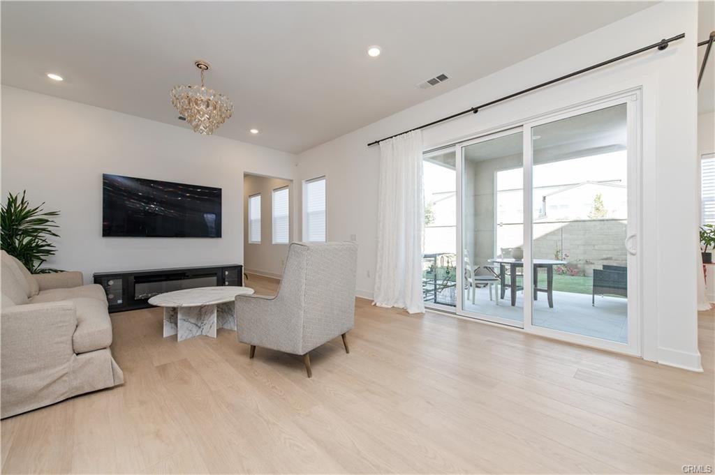 127 Merit - Photo 2 of 8