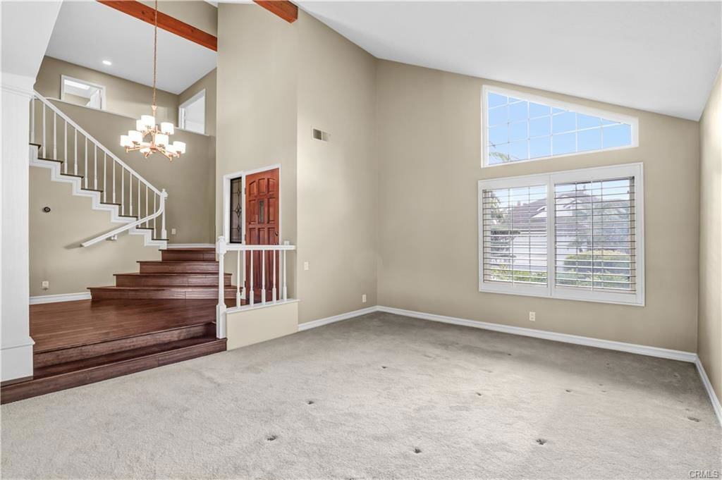 28625 Vista Ladera - Photo 2 of 8