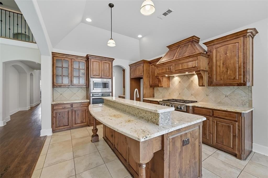 447 Dry Canyon Dr - Photo 3 of 25