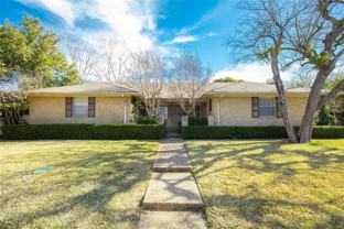9120 Villa Park Cir - Photo 1 of 1