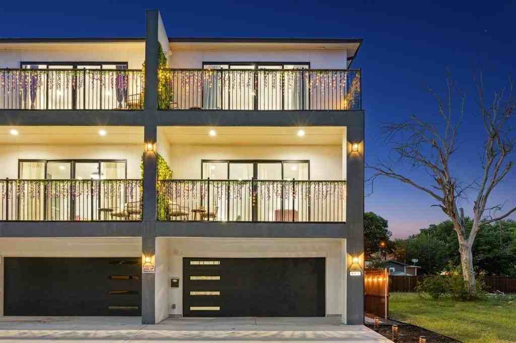 907 Bayonne St - Photo 2 of 38