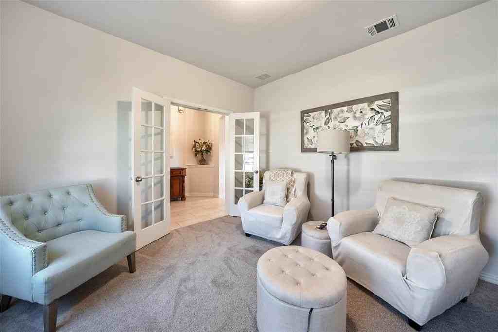 4137 Mountain Laurel Drive - Photo 7 of 28