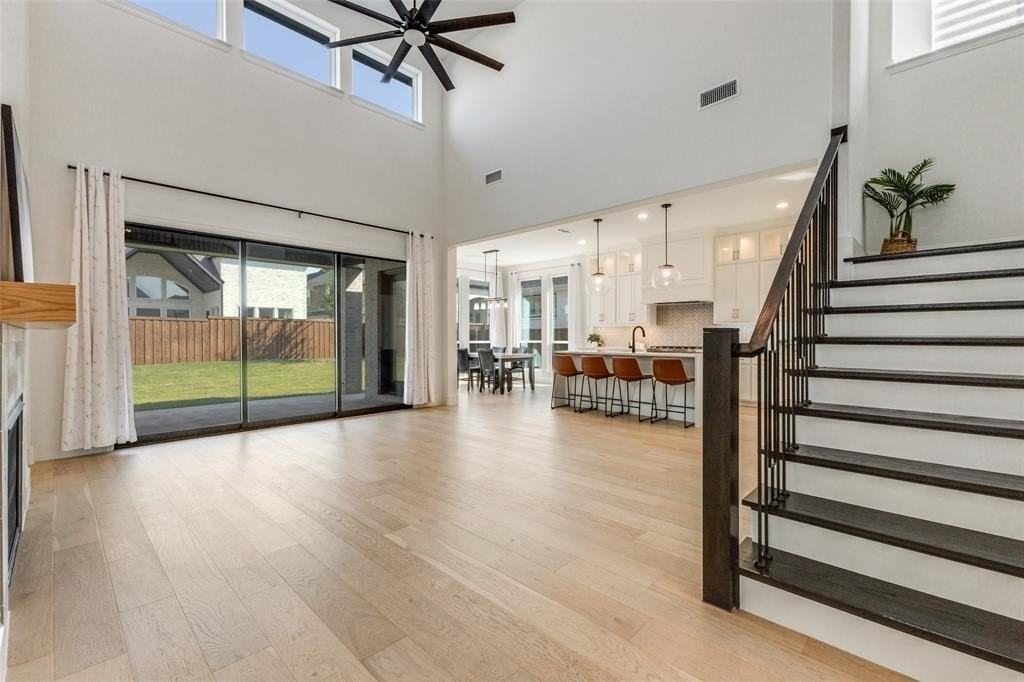 2500 Whitewood Drive - Photo 3 of 25