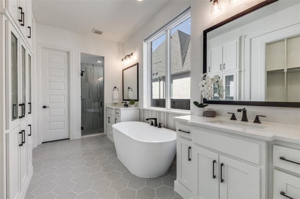 2500 Whitewood Drive - Photo 6 of 25