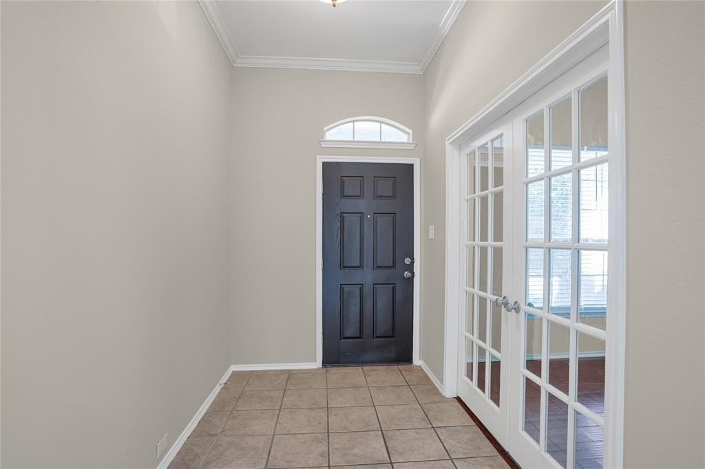 6937 Red Bluff Dr - Photo 2 of 19