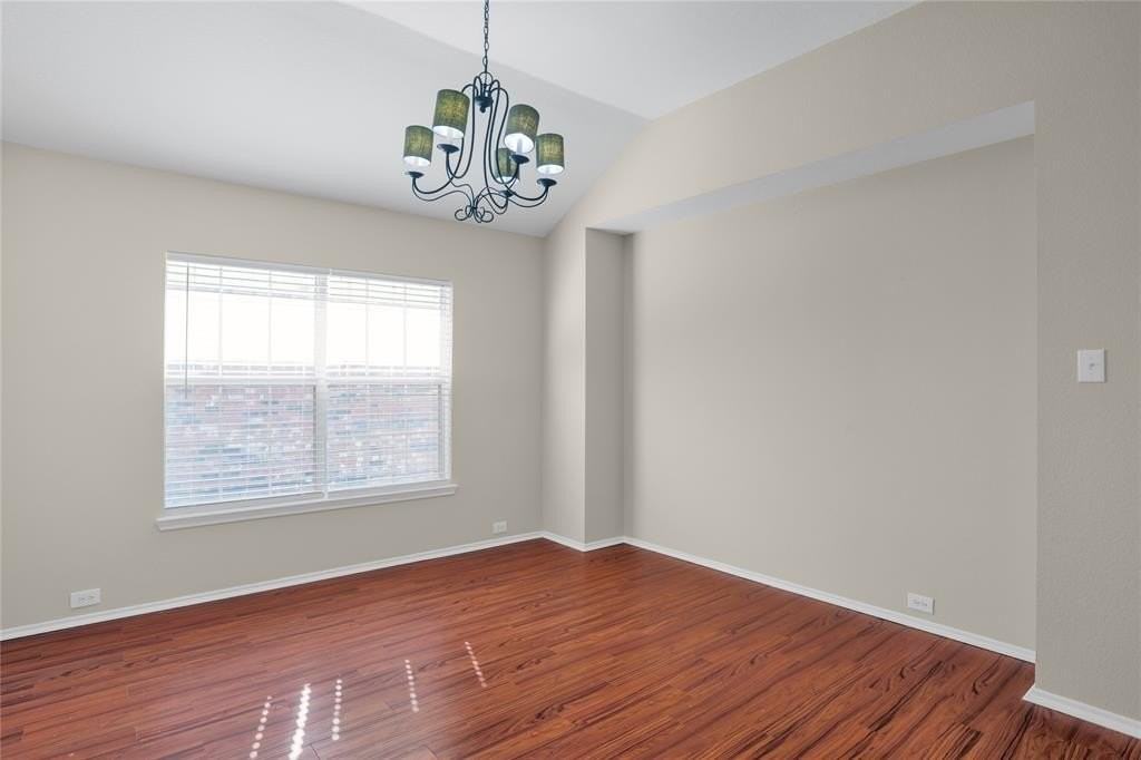 6937 Red Bluff Dr - Photo 5 of 19