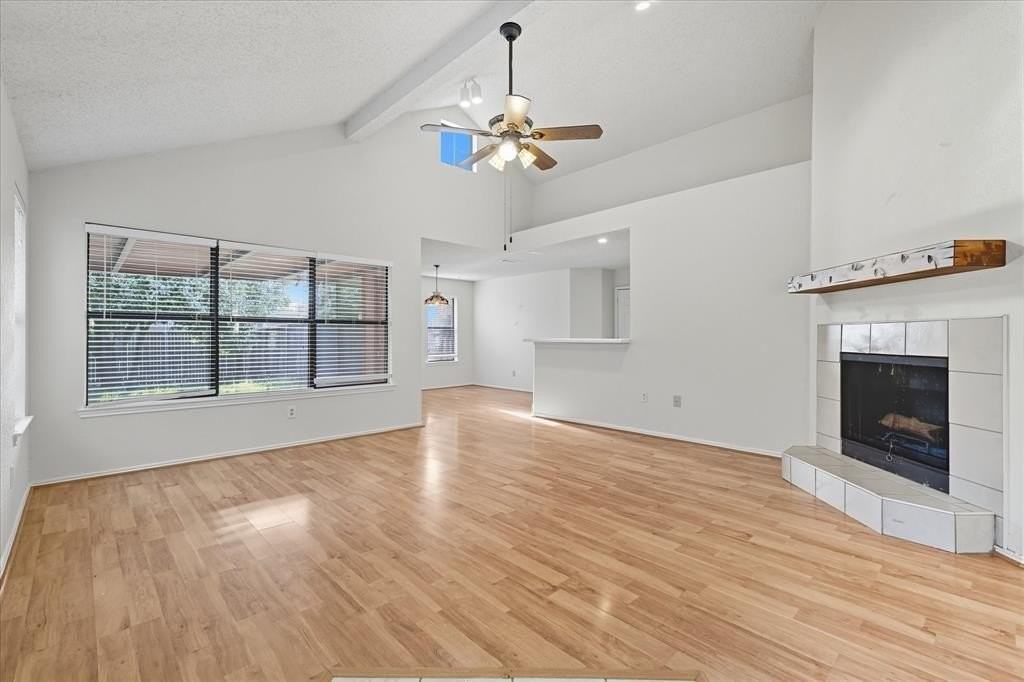 236 Nixon Street - Photo 2 of 18