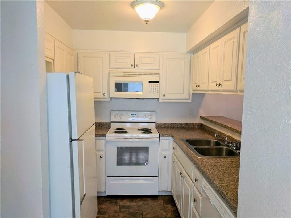 6240 Wheaton Dr #6242 - Photo 6 of 15