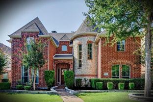 1121 Waterford Way - Photo 1 of 1