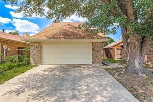 2605 Centaurus Dr - Photo 1 of 1