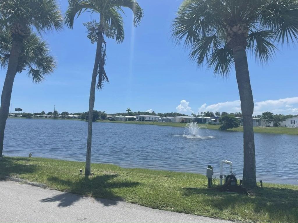 4213 68th St N #889 - Photo 4 of 8