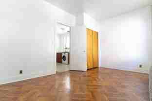 3427 43rd St #1F - Photo 1 of 1